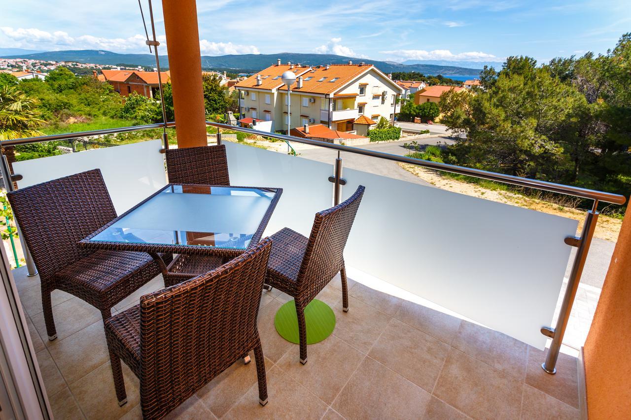 Apartments Vlado Krk Town Exterior photo